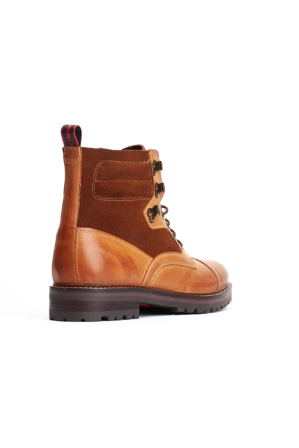 Pull on discount tan boots