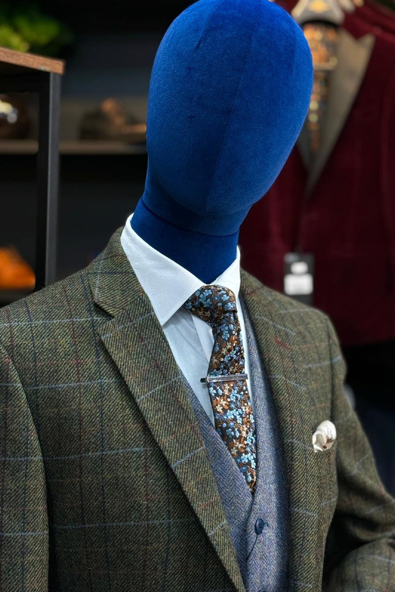 Olive Tweed Blazer With Thomas Waistcoat & Trousers