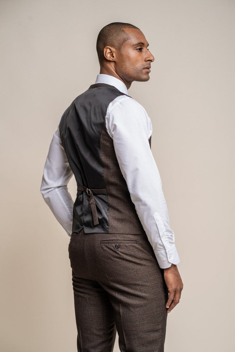 2-Piece Suit Plain and Check Mens Waistcoat, Official and Formal at Rs  800/piece in Ludhiana